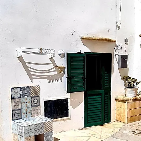 Dom wakacyjny Monolocale Bianca *