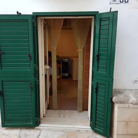 別荘 Monolocale Bianca