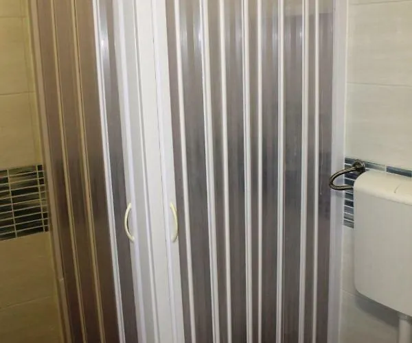 Monolocale Bianca 펜션 갈리폴리